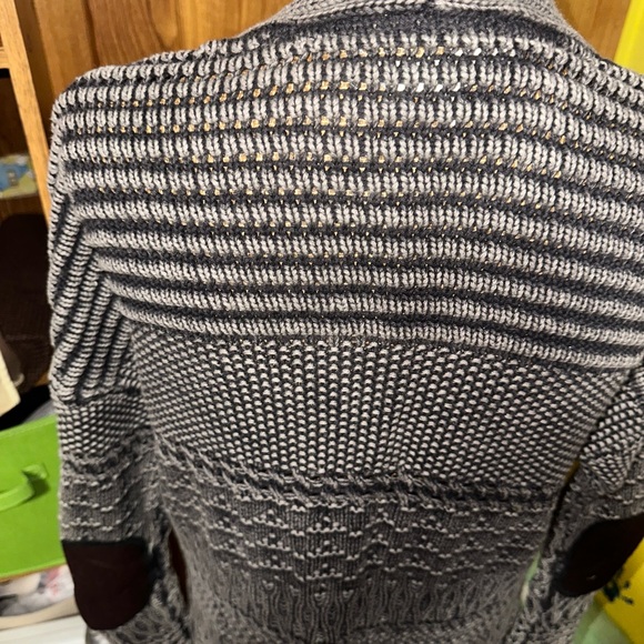 Gilded Intent Buckle Cardigan Elbow Patches - Picture 13 of 14